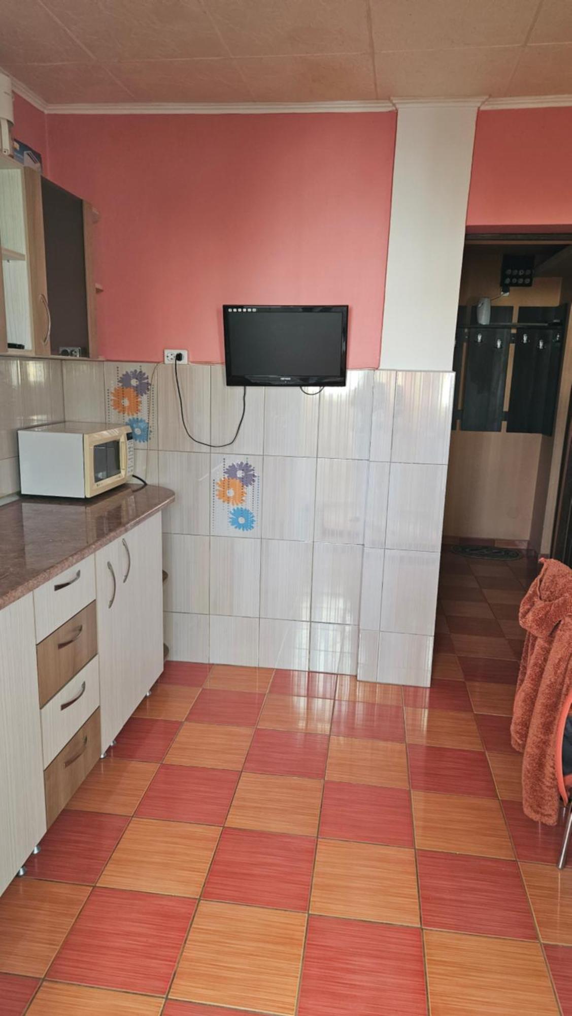 Appartement Simona à Curtea de Argeş Extérieur photo